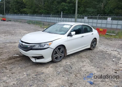 2017 Honda Accord Sport z USA, uszkodzony, nr VIN 1HGCR2F54HA301749
